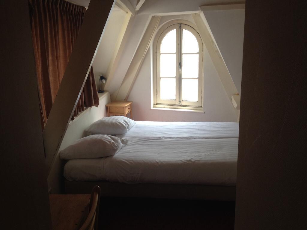 Budget Season Star Hotel 암스테르담 객실 사진